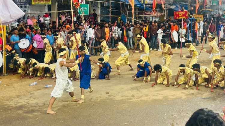 रामनवमी में अलग-अलग स्पर्धाओं के विजेता मंडलियों को मिला सम्मान