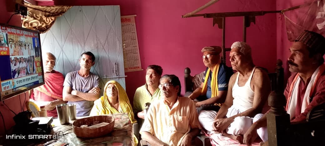 बुधामा में लोगों ने सुनी प्रधानमंत्री की मन की बात