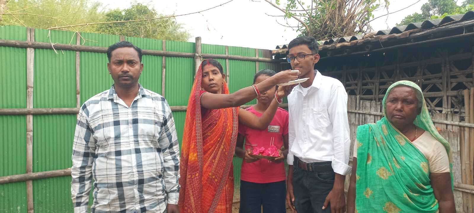 अमन कुमार  बना मैट्रिक में जिला टॉपर