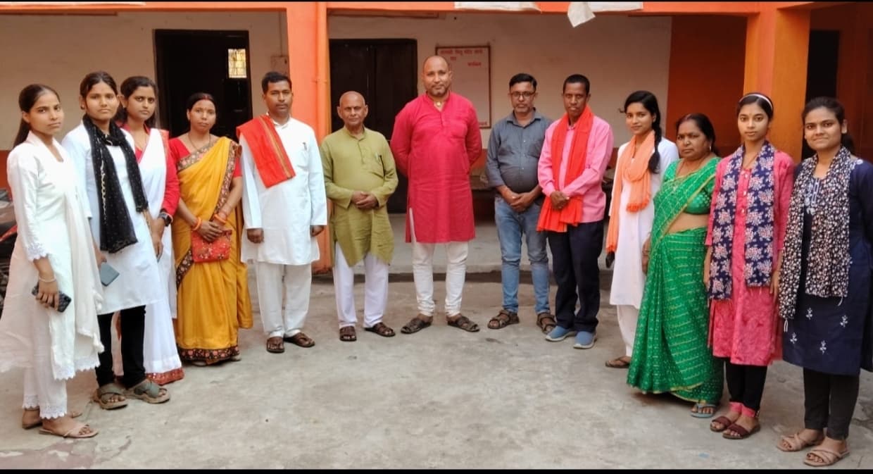 सरस्वती शिशु मंदिर में शिक्षण व्यवस्था को बेहतर बनाने पर चर्चा