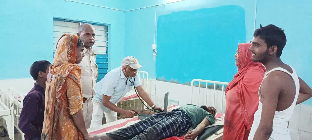 जमीन विवाद में दो पक्षों के बीच मारपीट, आधे दर्जन से अधिक लोग घायल