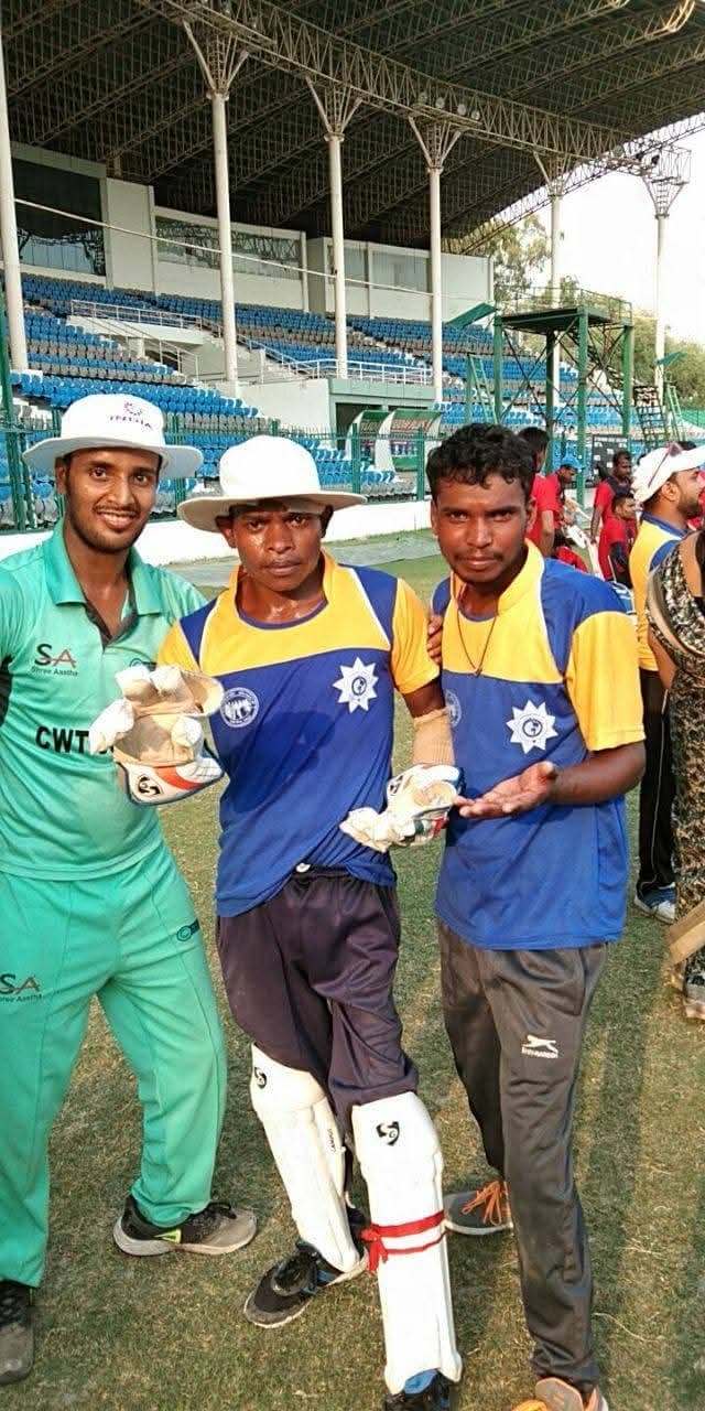 Bokaro News : चंदनकियारी के दिव्यांग क्रिकेट खिलाड़ी मनवा रहे अपना लोहा