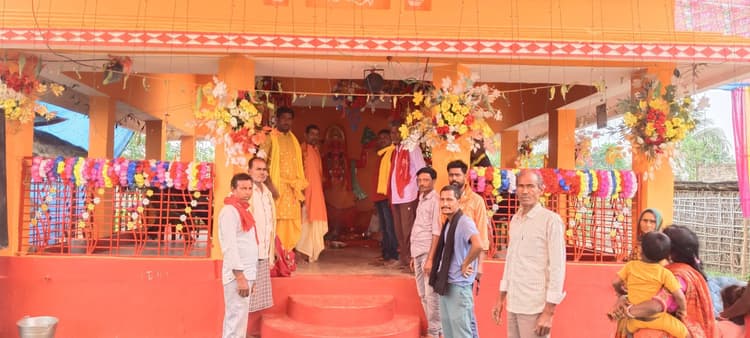 हनुमान मंदिर में 48 घंटे का अखंड हरिनाम संकीर्तन का हुआ समापन