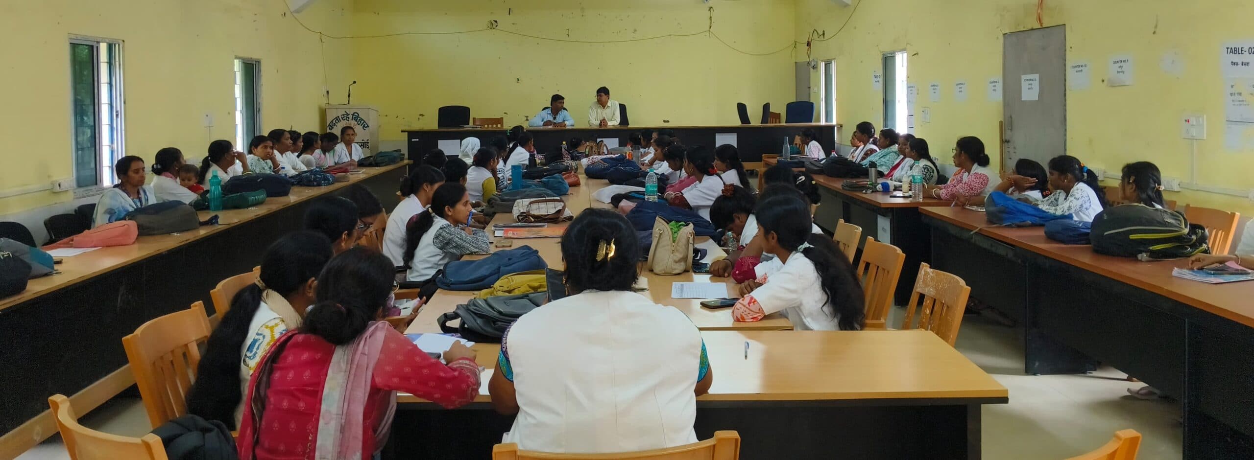 स्वास्थ्य सेवाओं की समीक्षा, एएनएम को सख्त निर्देश