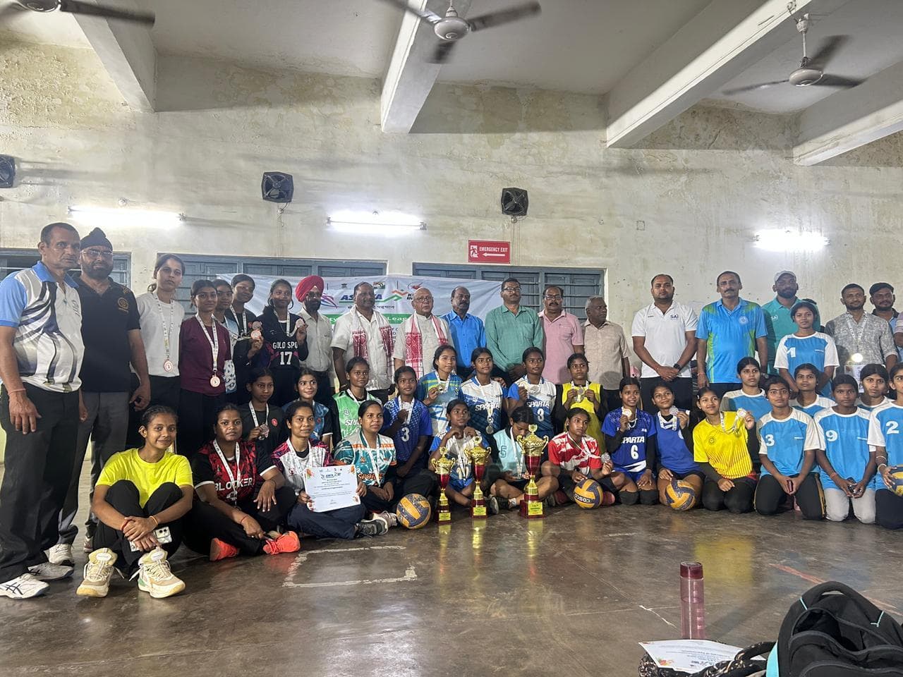 Asmita volleyball league at rd bhatta centre : शंकोसाई मानगो की ए टीम ने जीता खिताब