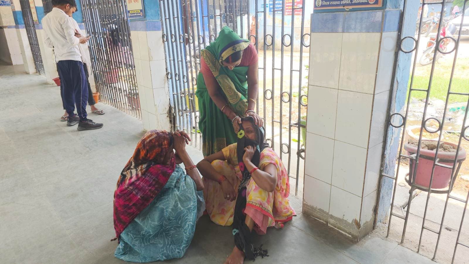 चूल्हे की चिंगारी से झुलस महिला की मौत