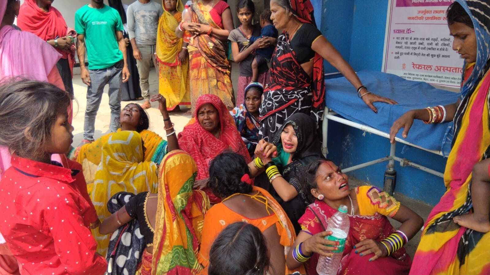 मामा की शादी में आये भांजे की बस के धक्के से मौत