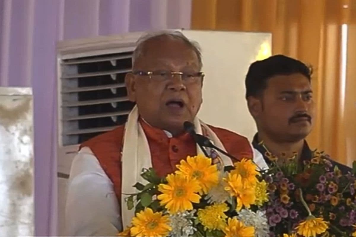 सीएम की समृद्धि यात्रा में बोले मांझी- नीतीश कुमार के चरण चिह्न पर नहीं चलेंगे तो गुजारा नहीं होगा