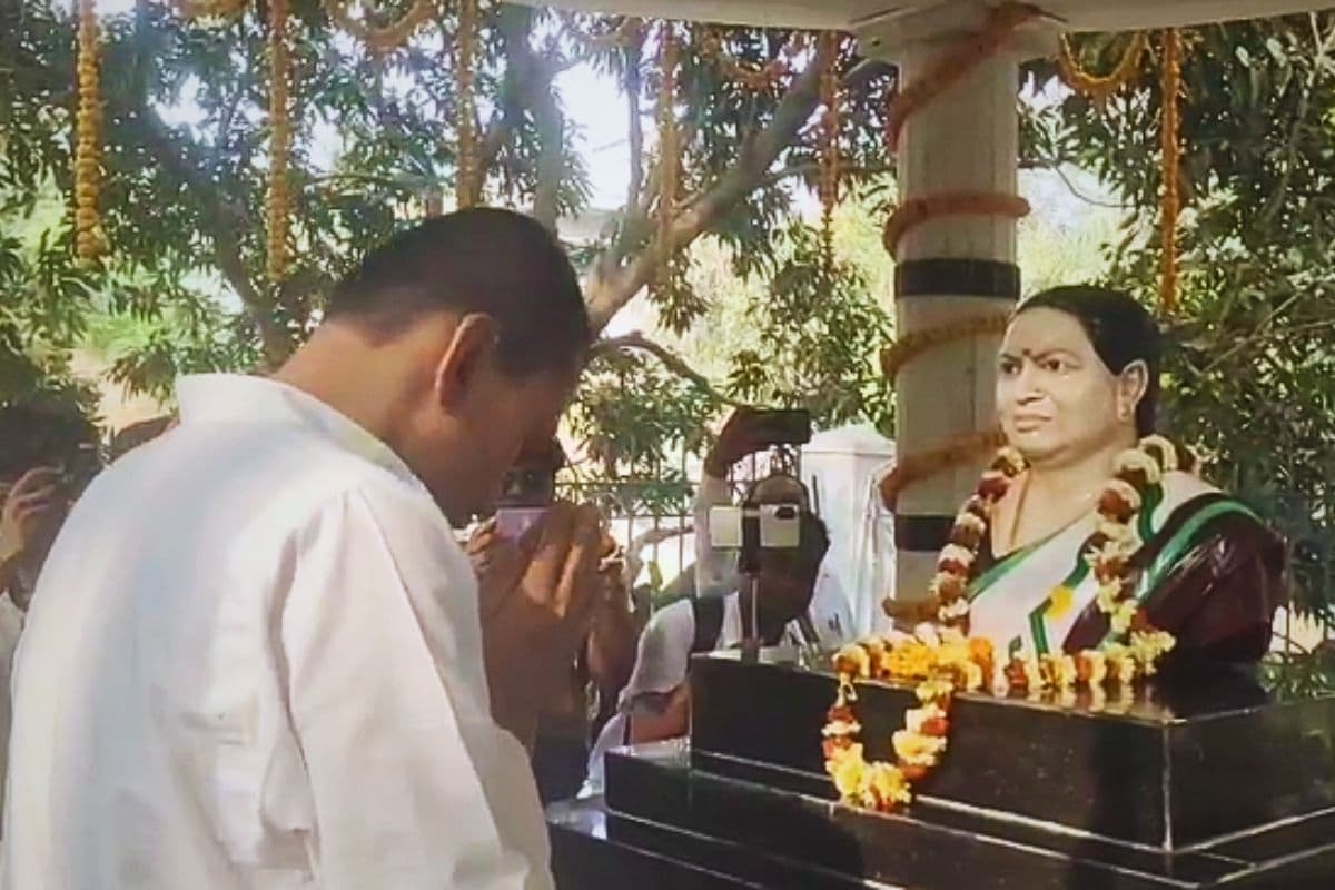 जदयू में शामिल होने के बाद पहली बार अपने गांव पहुंचे निशांत कुमार, समर्थकों ने लगाए ‘भावी सीएम’ के नारे