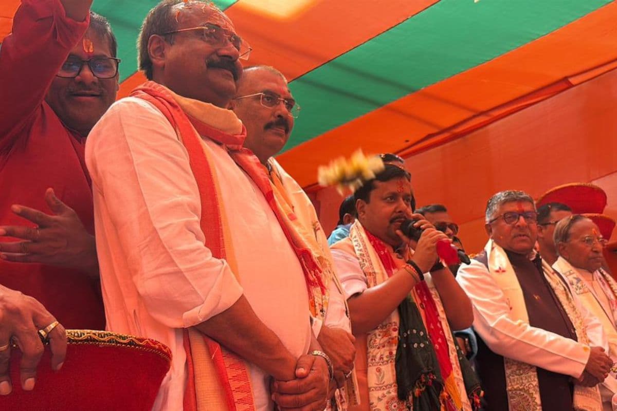 नितिन नवीन के समारोह में कुर्ता फाड़ होली, पटना में 'राम खेले होली...’ पर झूमे बीजेपी कार्यकर्ता