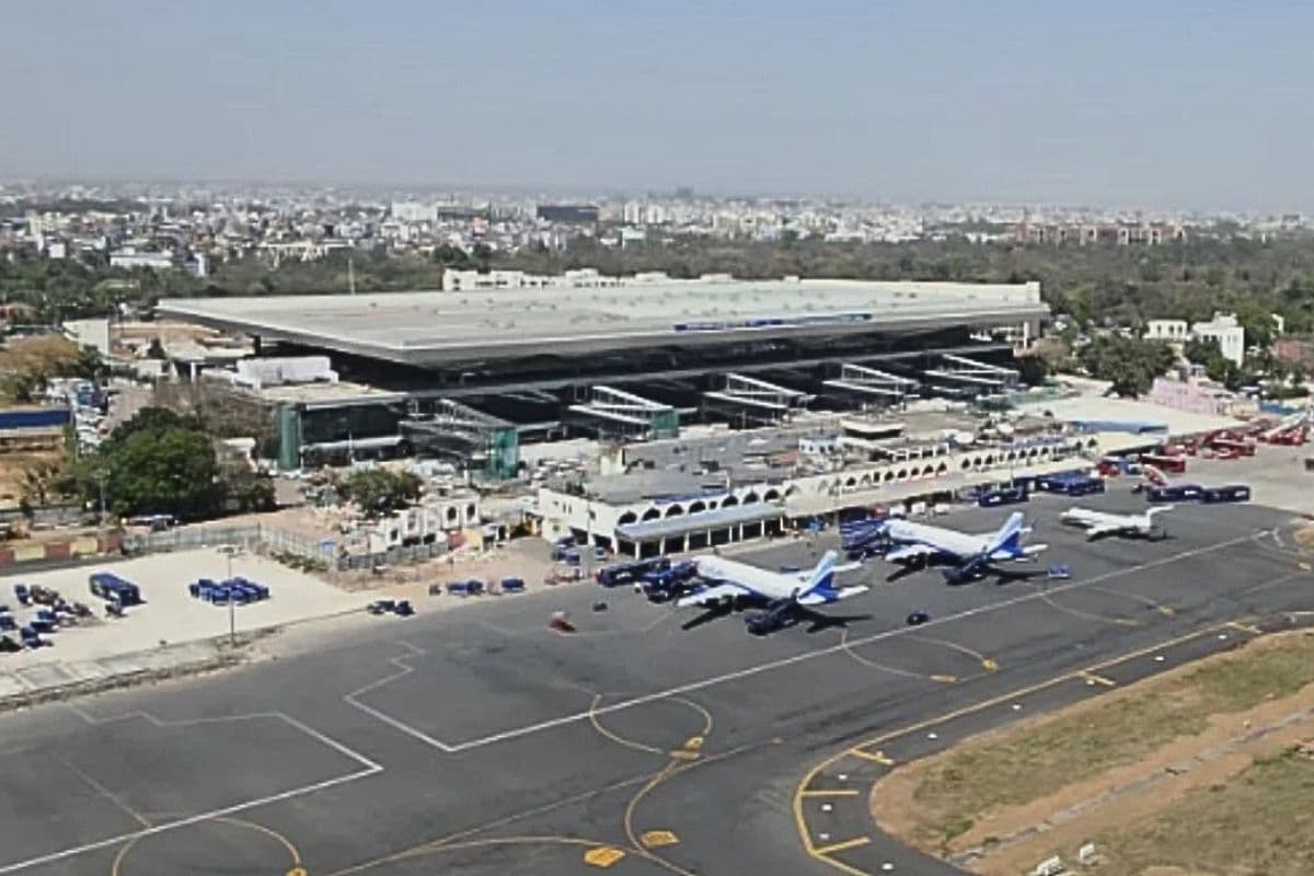 पटना एयरपोर्ट के रनवे विस्तार के लिए कमेटी गठित, जानिए कब होगी पहली बैठक