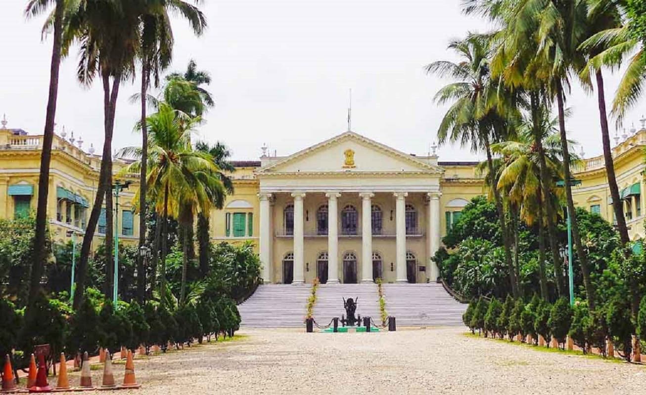 बंगाल में SIR ने फंसाया पेंच, 7 मई तक नहीं बनी नयी सरकार तो लगेगा राष्ट्रपति शासन