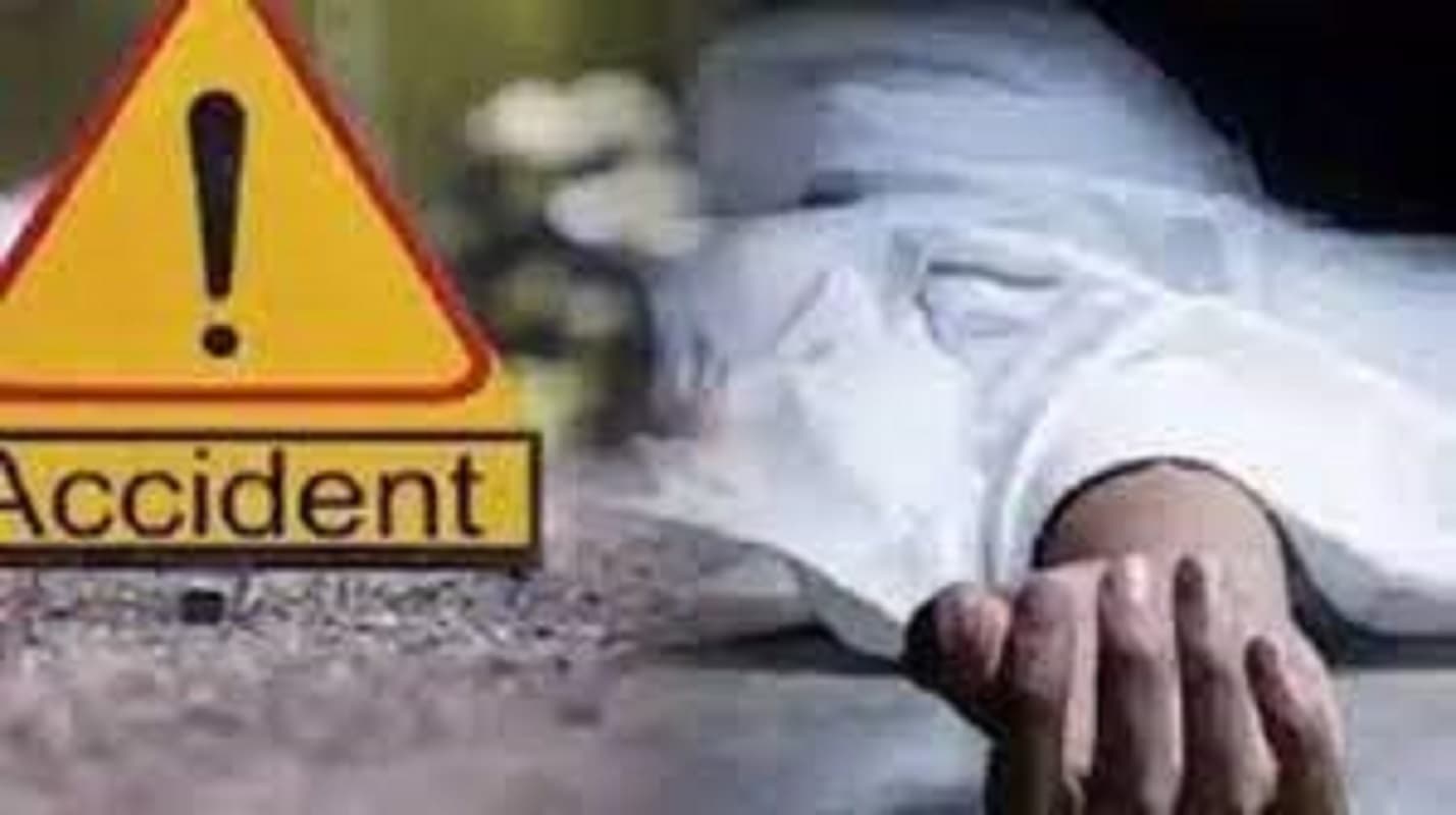 बंगाल के मेदिनीपुर में बड़ा सड़क हादसा, ड्यूटी पर जाते 2 पुलिसकर्मियों की मौत