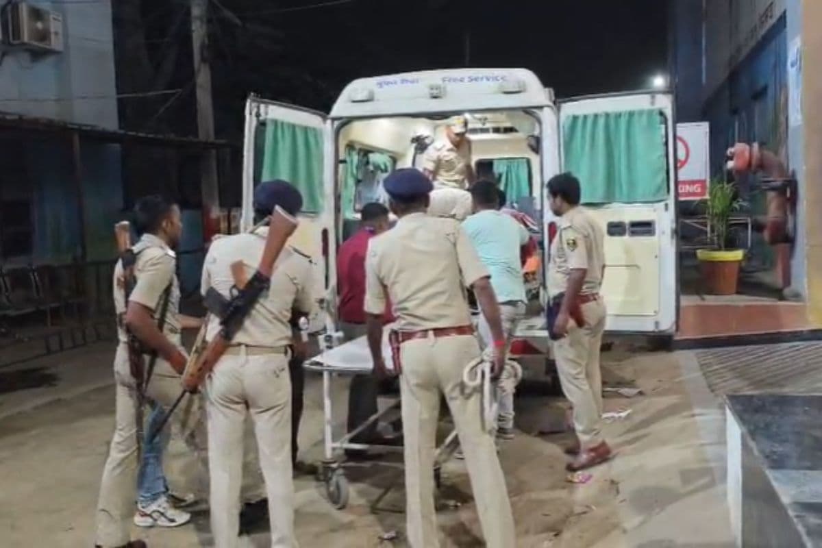 बिहार में आधी रात को शराब माफिया का एनकाउंटर, पुलिस ने पैर में मारी गोली