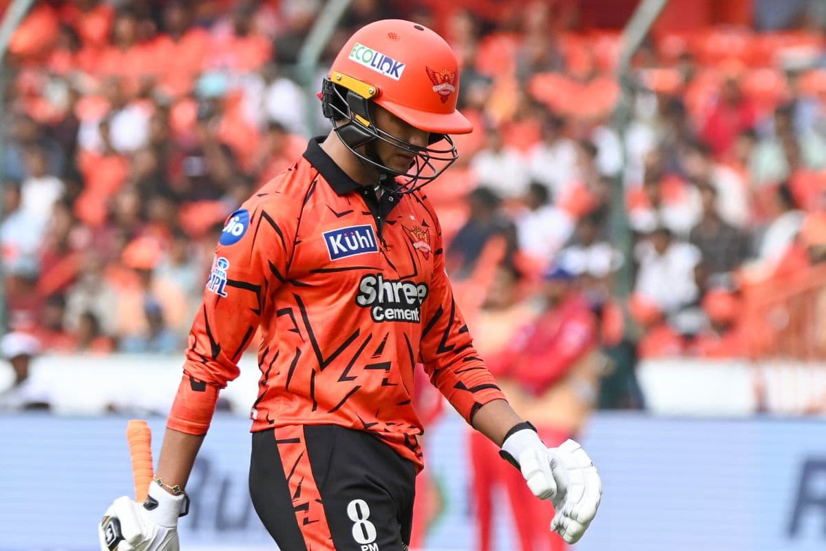 जीरो पर आउट हुए अभिषेक शर्मा, रोहित शर्मा और संजू सैमसन की अनवांटेड लिस्ट में शामिल