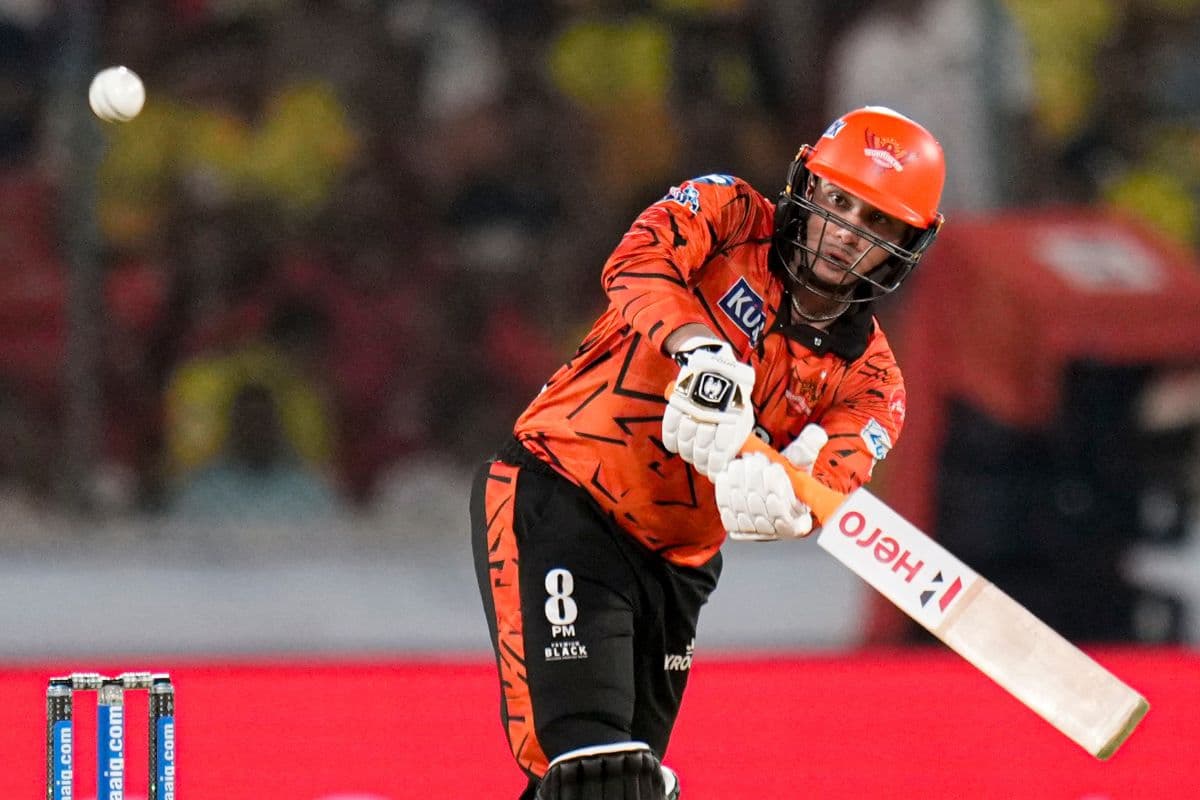 CSK vs SRH: सीएसके ने सनराइजर्स को 194 रन पर रोका, अभिषेक की तूफानी फिफ्टी