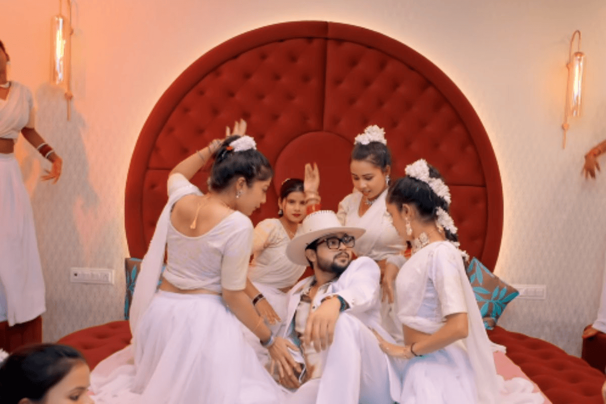 अंकुश राजा-शिल्पी राज की जोड़ी फिर हिट, गाना 'कमरिया लिखवाली' हुआ ट्रेंड