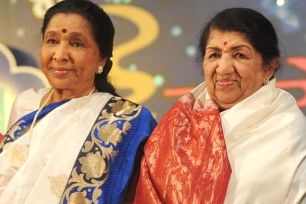 जब बहन लता मंगेशकर के निधन पर टूट गई थीं आशा भोसले, कही थी ये दिल तोड़ने वाली बात