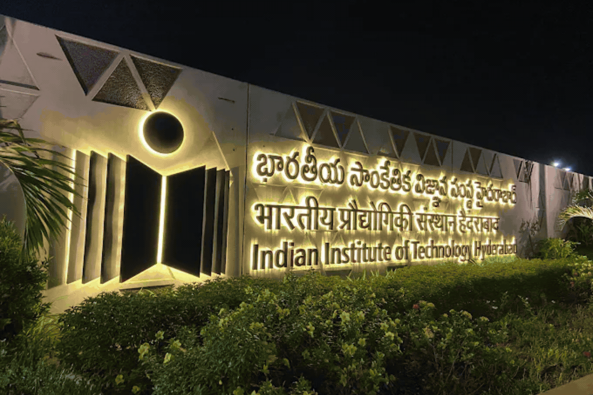 टॉप 10 में आता है ये IIT, जानें कितनी रैंक पर मिलेगा एडमिशन