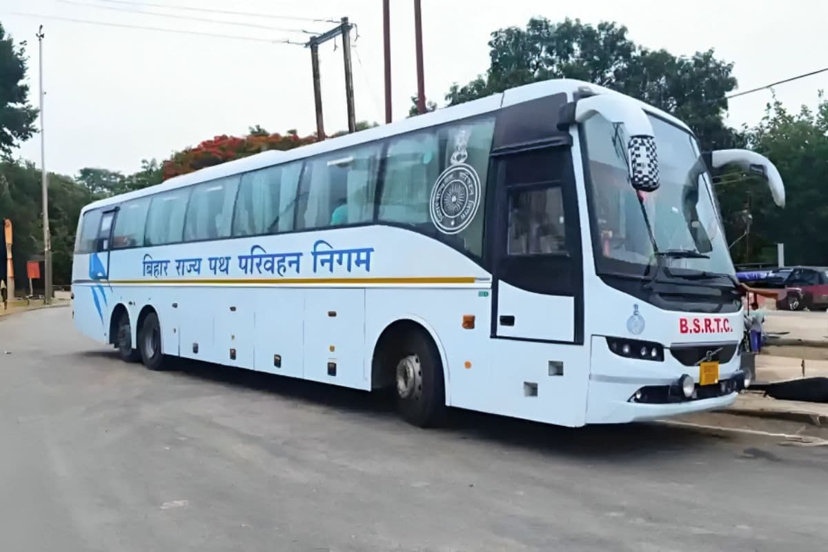 बिहार से दिल्ली-हरियाणा जाना होगा और आसान, पटना पहुंचीं 32 हाईटेक लग्जरी बसें