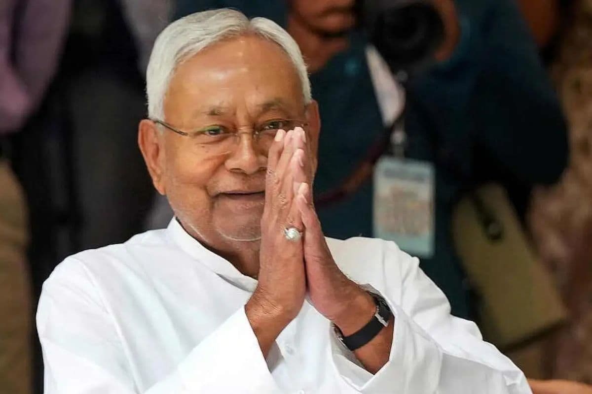 10 अप्रैल को राज्यसभा में शपथ लेंगे नीतीश कुमार, बिहार में CM बदलने की चर्चा तेज