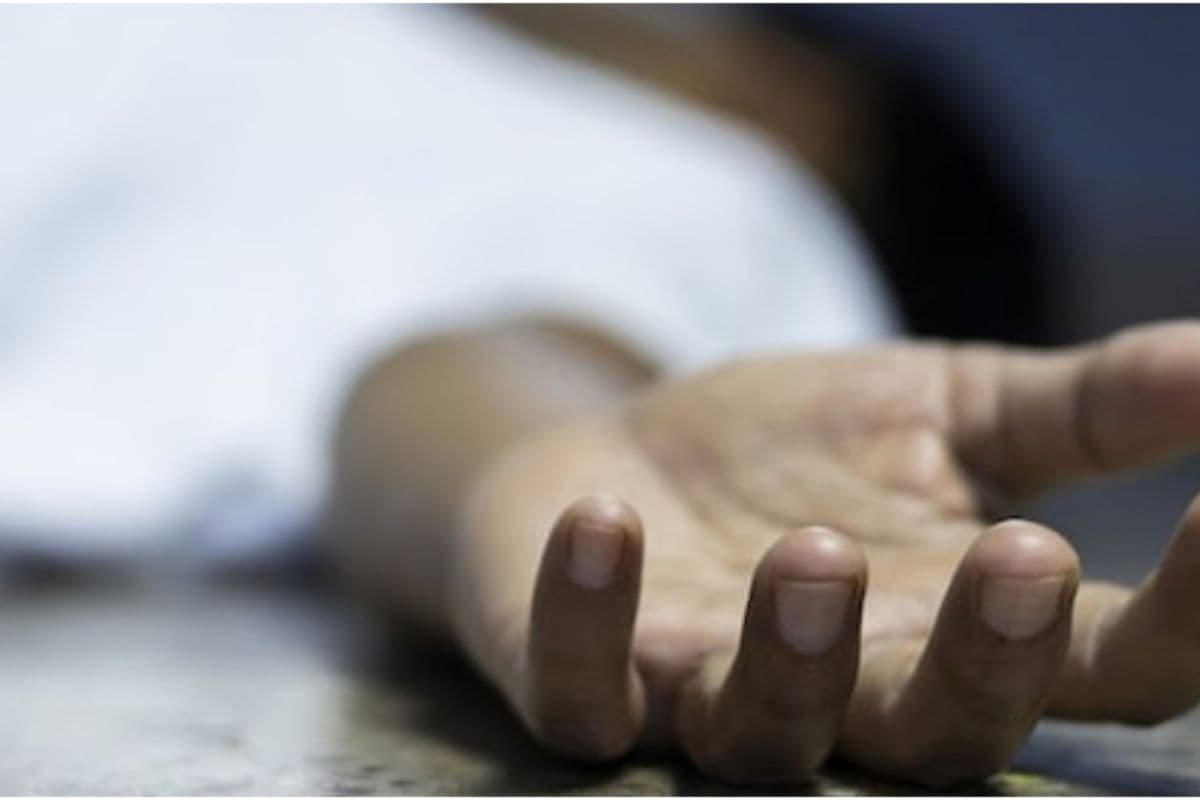 पश्चिम चंपारण के बगहा में खांसी की दवा समझकर पी लिया कीटनाशक, दो मासूमों के सिर से उठ गया मां का साया