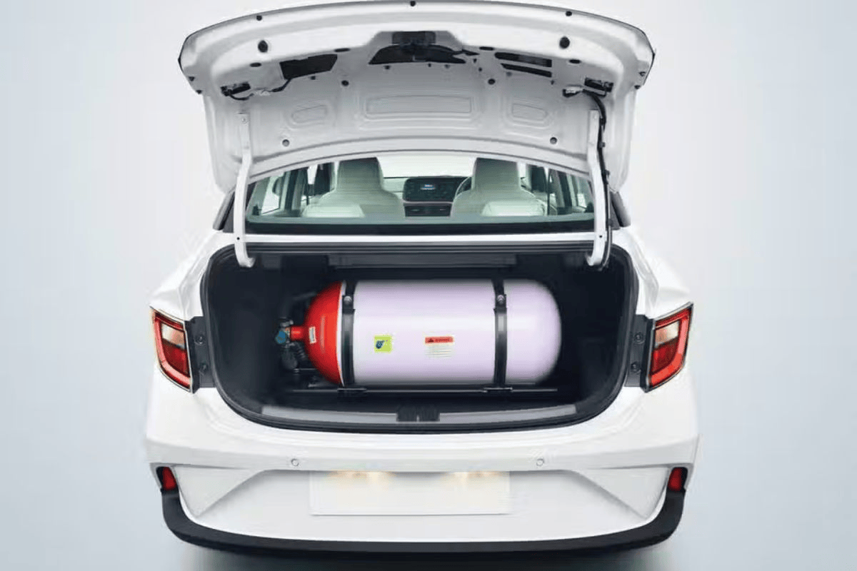 CNG कार में छुपा है बड़ा रिस्क, इन सेफ्टी रूल्स को नजरअंदाज करना पड़ सकता है भारी