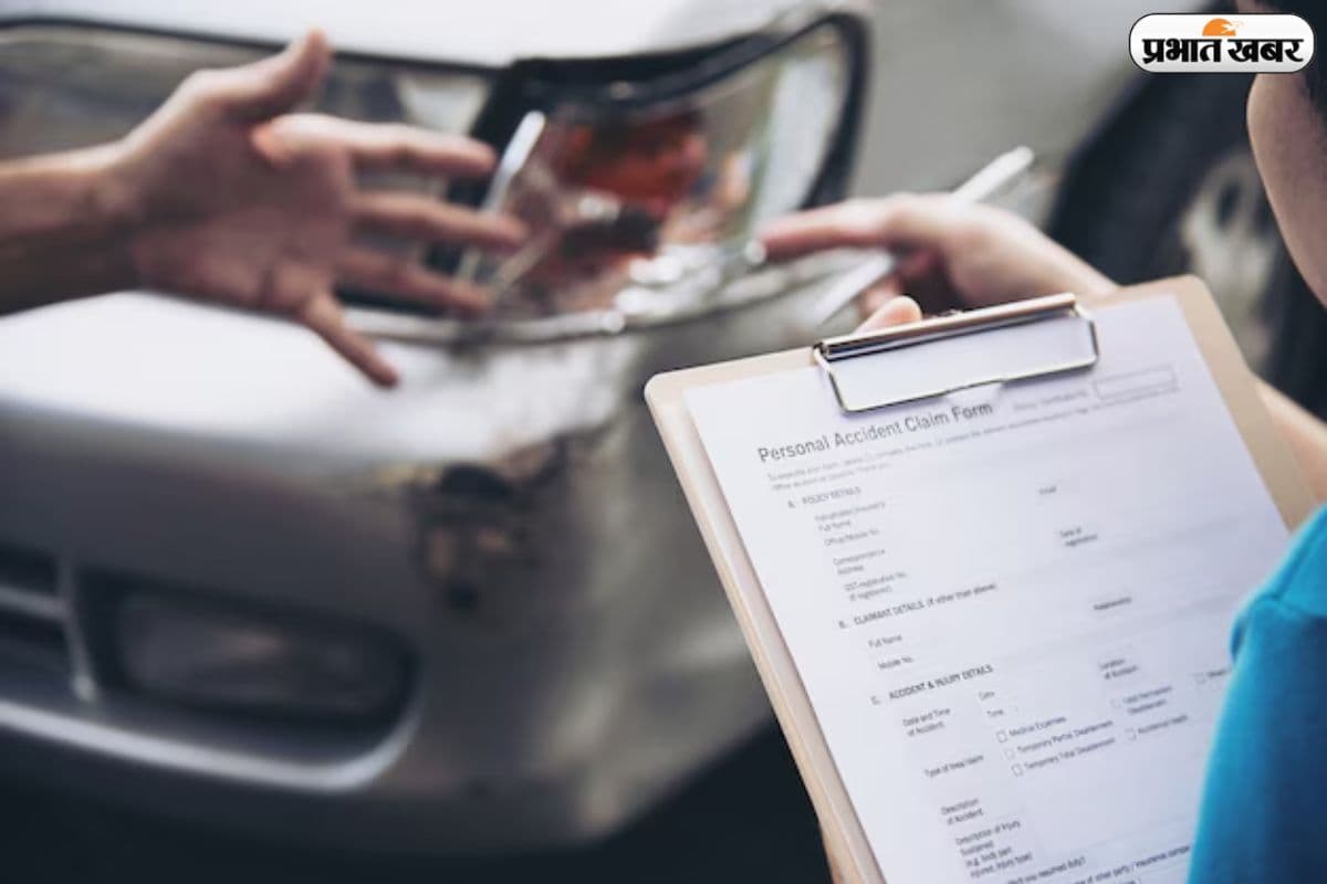 नई गाड़ी के साथ शोरूम से बीमा लेना जरूरी नहीं, जानें कैसे बचाएं अपने पैसे