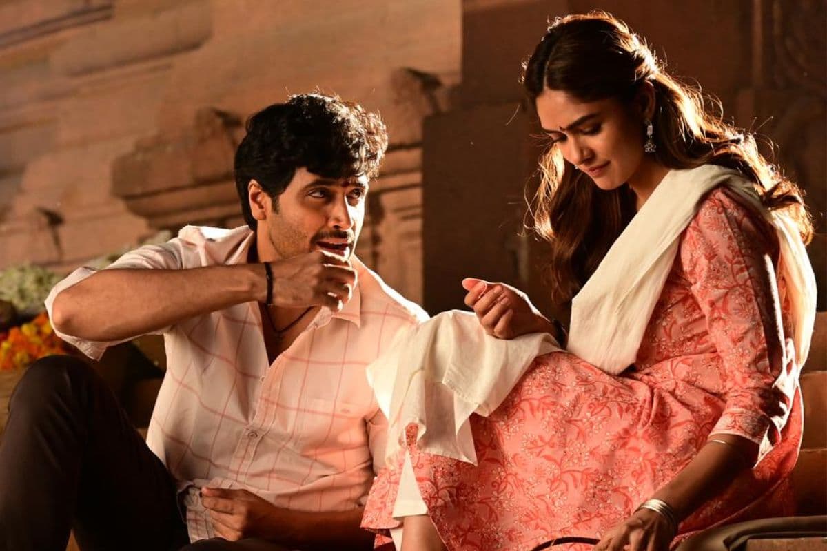 फिल्म की धीमी रफ्तार, एक हफ्ते में ही लड़खड़ाया ‘डकैत’ का बॉक्स ऑफिस कारोबार