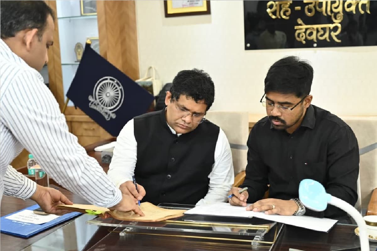 देवघर के विकास को रफ्तार देंगे नए डीसी शशि प्रकाश सिंह, समन्वय और पारदर्शिता पर फोकस