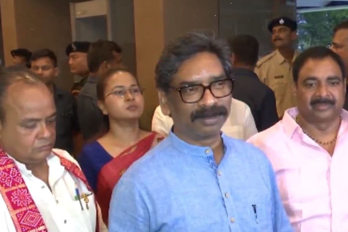 झारखंड कैबिनेट का बड़ा फैसला: 'J-TET नियमावली 2026' को मिली मंजूरी, क्षेत्रीय भाषाओं पर सस्पेंस बरकरार