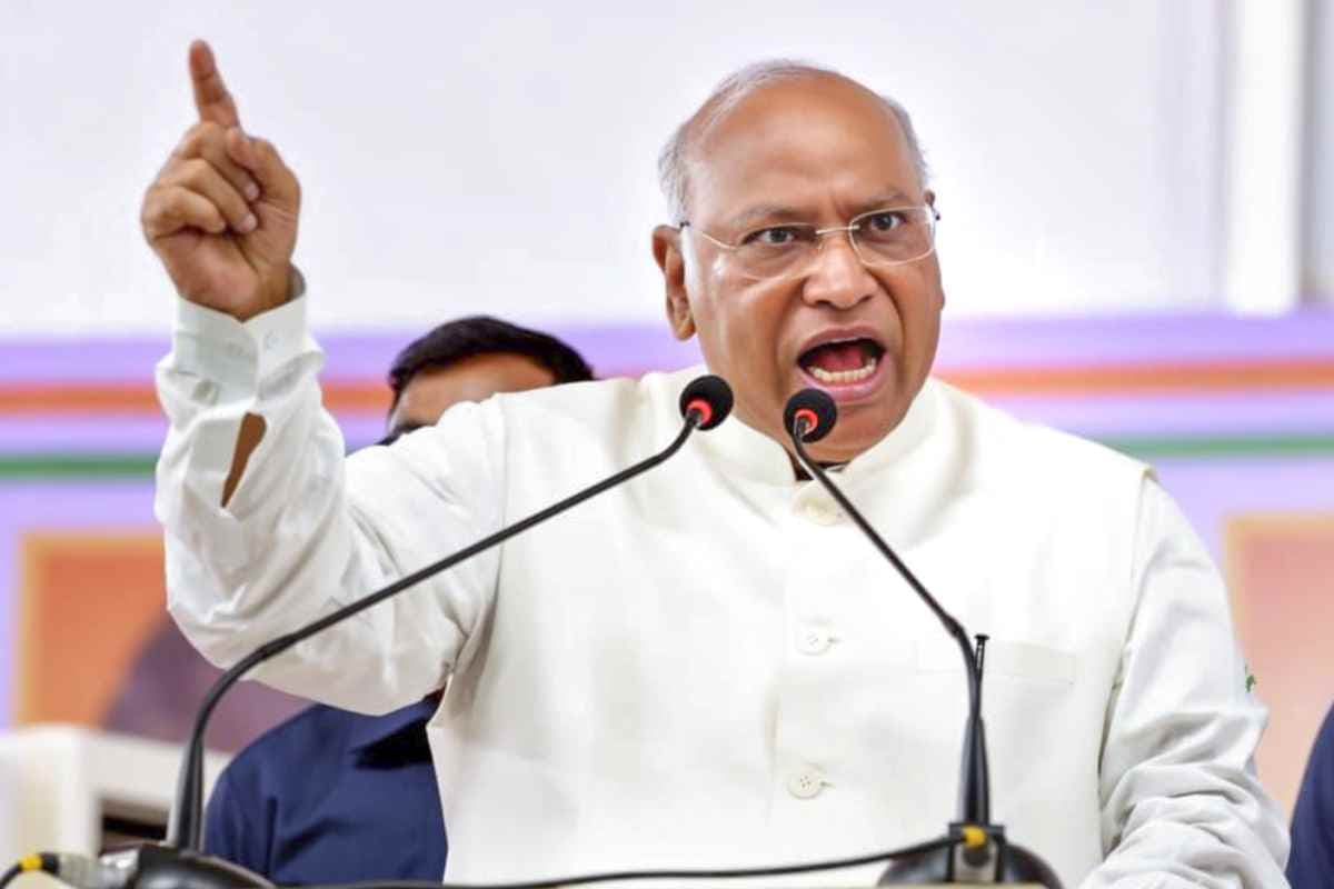 खरगे का आरोप: महिला आरक्षण कानून पर सरकार जल्दबाजी में, चुनावी फायदा लेने की कोशिश