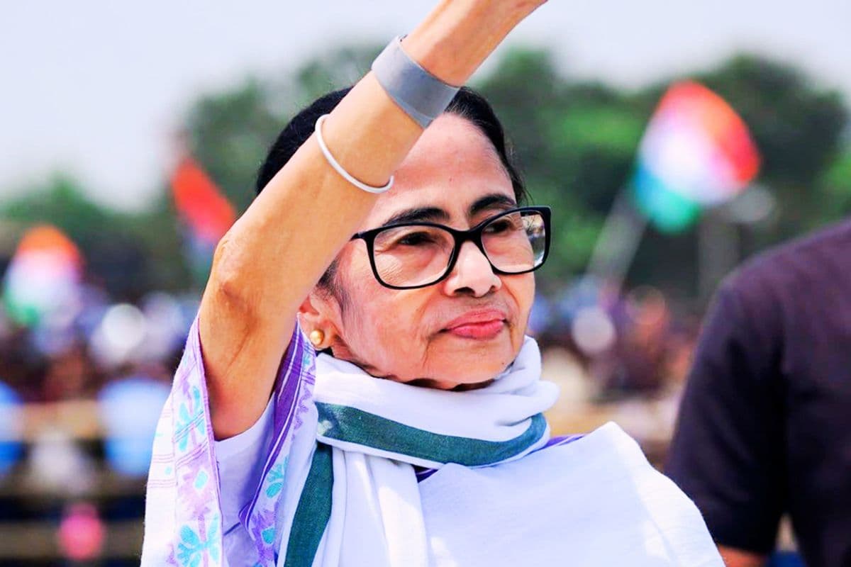 ममता बनर्जी की फिसली जुबान, मचा बवाल, शुभेंदु अधिकारी ने वीडियो शेयर कर पूछा- क्या यही है बंगाल की गरिमा?