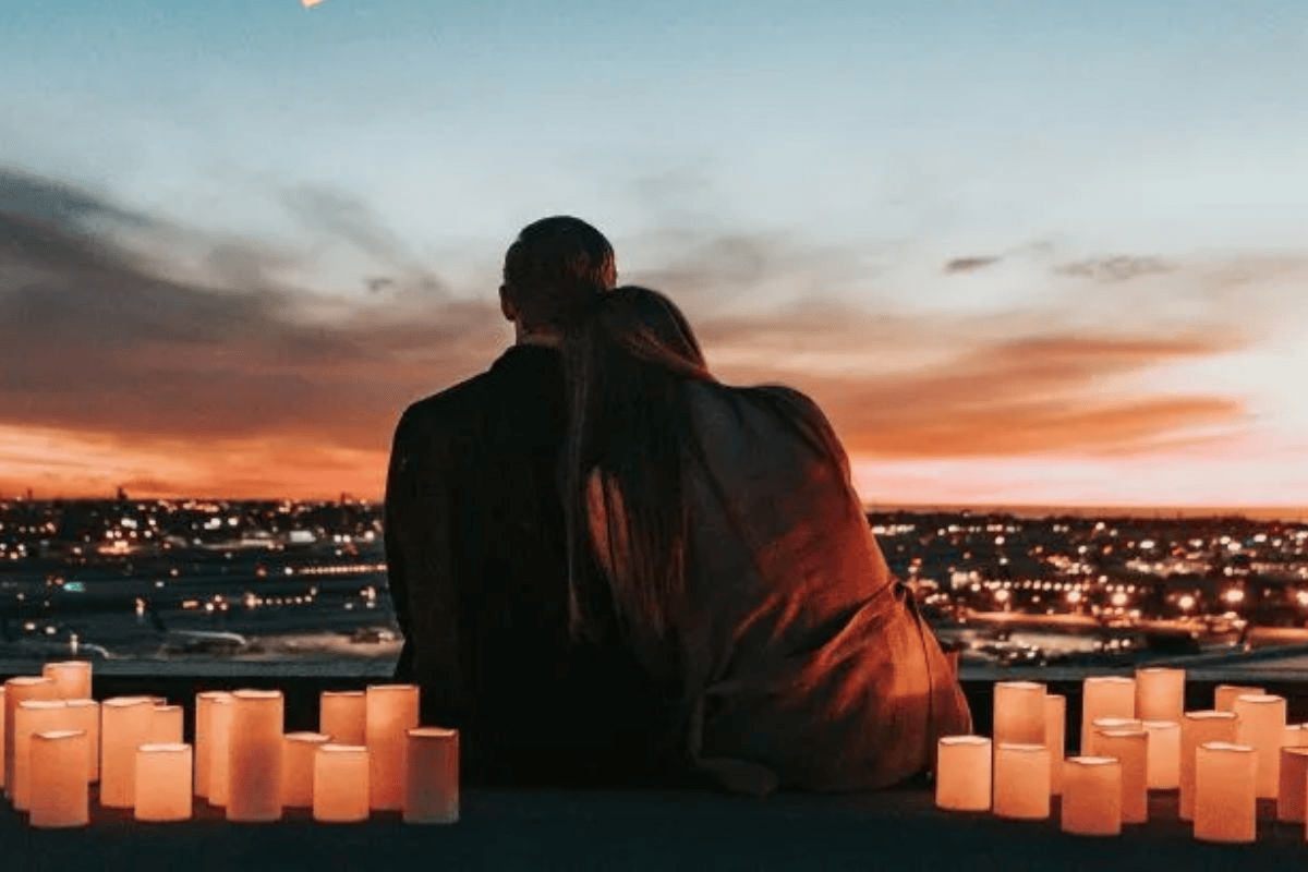 मई 2026 लव राशिफल: मेष से लेकर मीन राशि के प्यार में होगा जुनून, टकराव और चौंकाने वाले मोड़