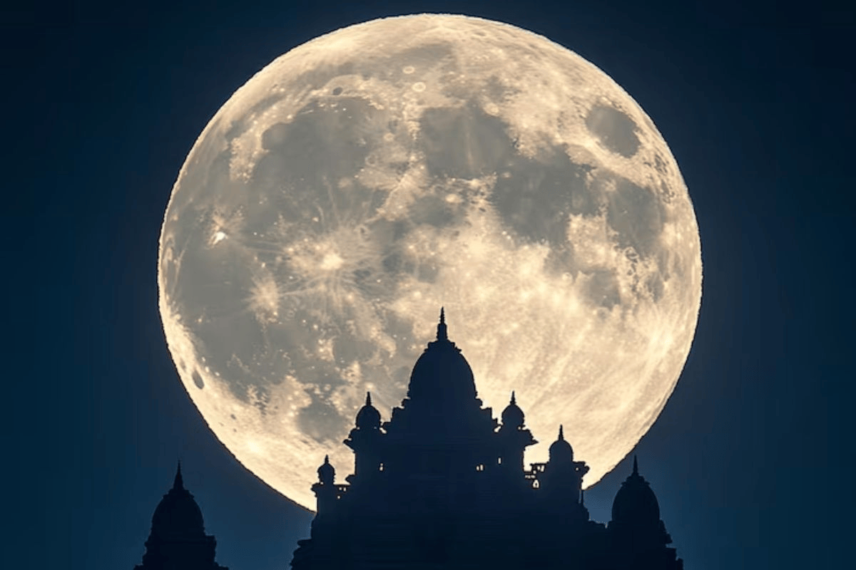 वैशाख पूर्णिमा से वट सावित्री व्रत तक, मई में भक्ति और आस्था का संगम