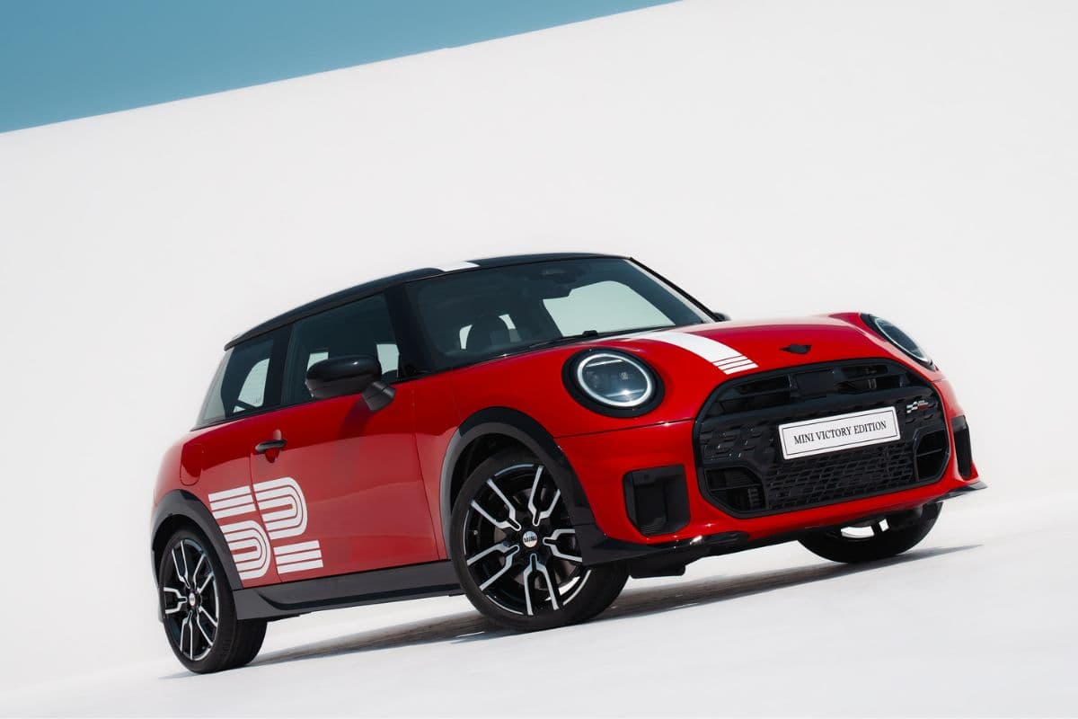 लॉन्च के 20 दिन बाद ही खत्म हुआ इस 'छोटू' कार का स्टॉक, जानें क्यों है इतनी डिमांड