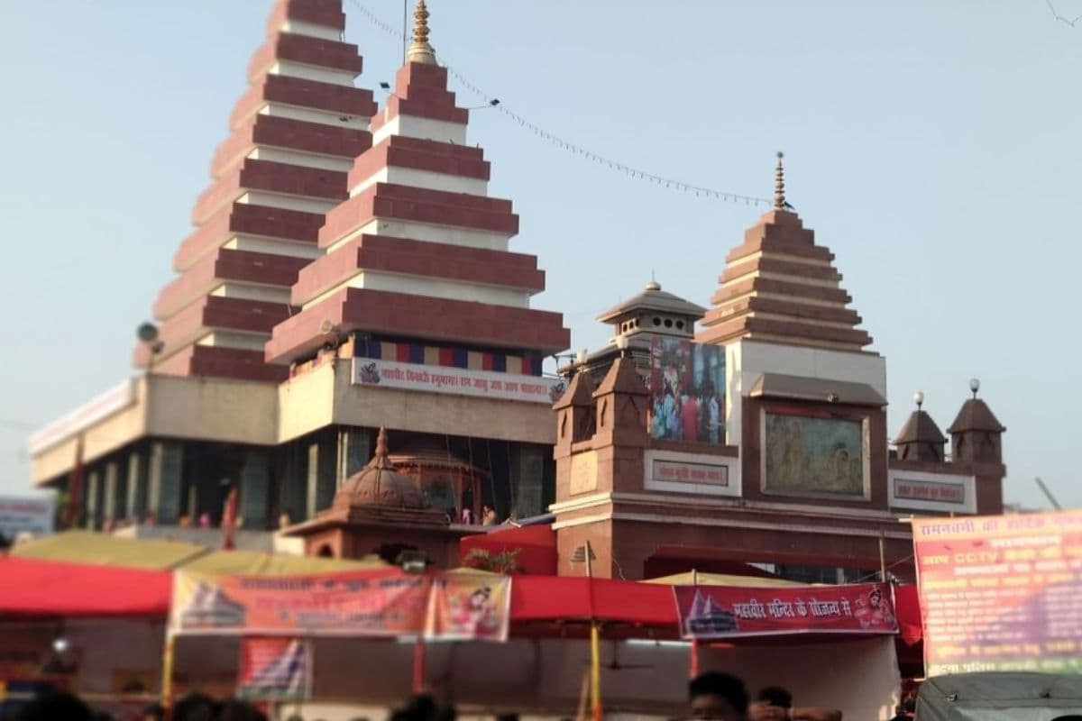 पटना के महावीर मंदिर में हाईटेक इंतजाम, गर्मी में 80 टन का AC कर रहा है कूल