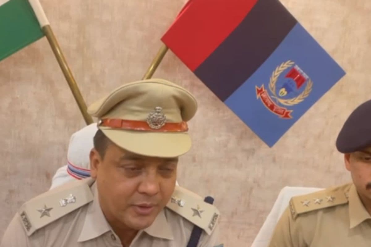 रामगढ़ पुलिस की बड़ी स्ट्राइक: राहुल दुबे गैंग के दो शार्प शूटर गिरफ्तार, बड़ी वारदात को अंजाम देने की थी योजना