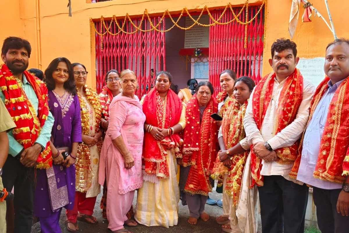 रामगढ़: मां शीतला मंदिर का 23वां वर्षगांठ भव्य अटूट भंडारे के साथ हुआ संपन्न