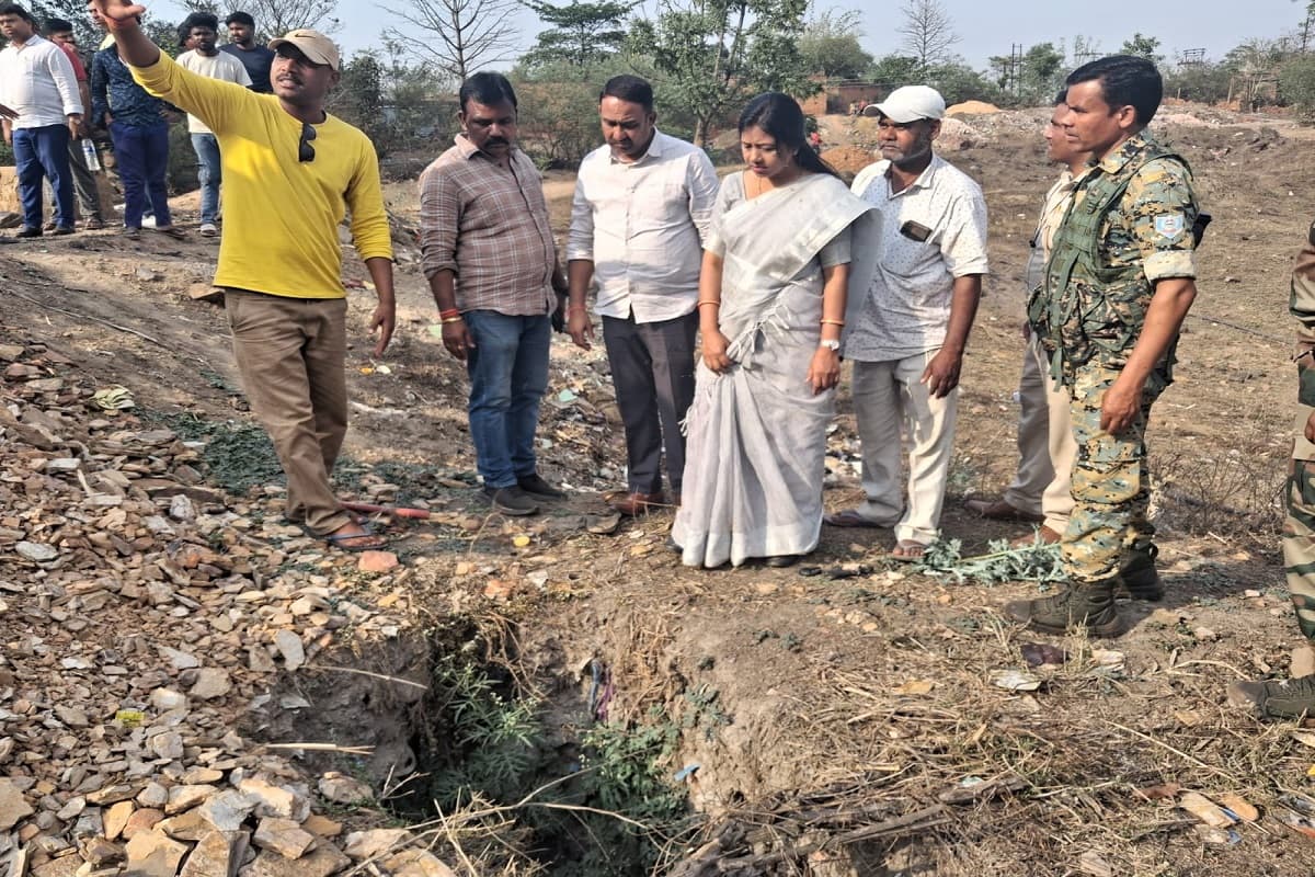 रामगढ़ के सिरका क्षेत्र में बंद खदानों से बढ़ा खतरा, जमीन धंसने की घटनाएं तेज