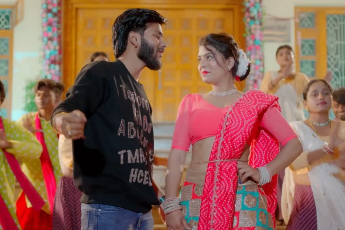 रिलीज होते ही इंटरनेट पर छाया 'रंगबाज हो गइनी, वीडियो में दिखी समर गुप्ता का स्वैग