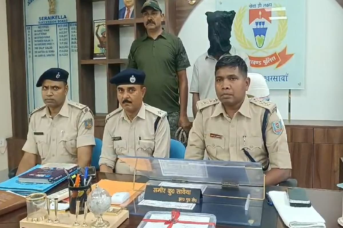 सरकारी शराब की दुकान में पिस्टल दिखा कर मांगी रंगदारी, आरोपी गिरफ्तार