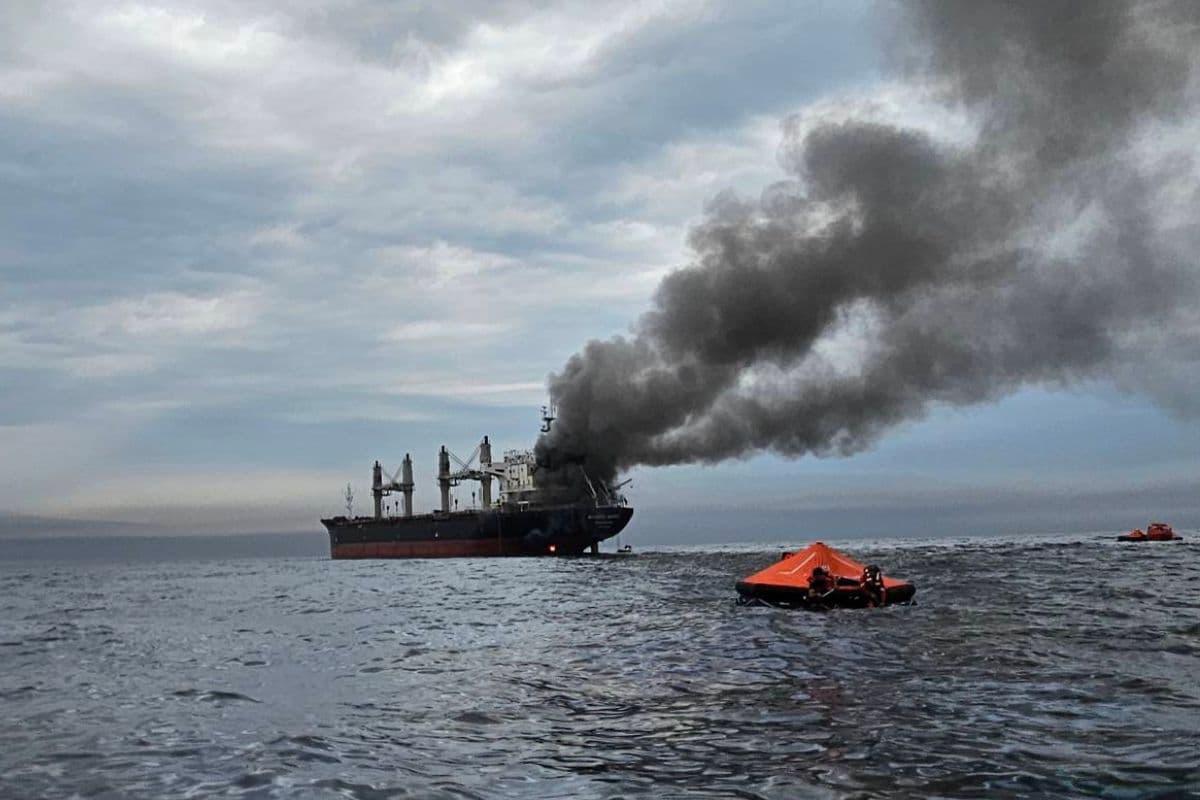 क्या LPG के बाद PNG संकट से रूबरू होगा भारत? कतर के दो जहाजों को ईरान ने होर्मुज स्ट्रेट पार करने से रोका