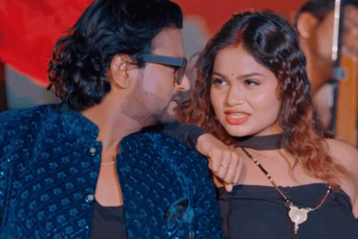 शिवानी सिंह का नया गाना 'गर्दा उड़ावेला' ने मचाया धमाल, पति की रंगदारी देख फिदा हुईं एक्ट्रेस