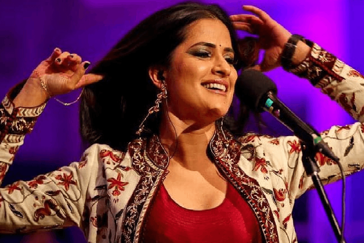 बॉलीवुड की सोना महापात्र के लाइव कॉन्सर्ट में झूमेंगे सरायकेला के लोग, 11 अप्रैल से छऊ महोत्सव