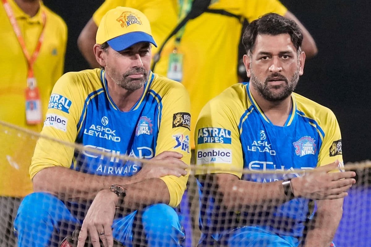 धोनी के आईपीएल से बाहर होने का खतरा, प्रैक्टिस मैच के दौरान फिर लगी चोट