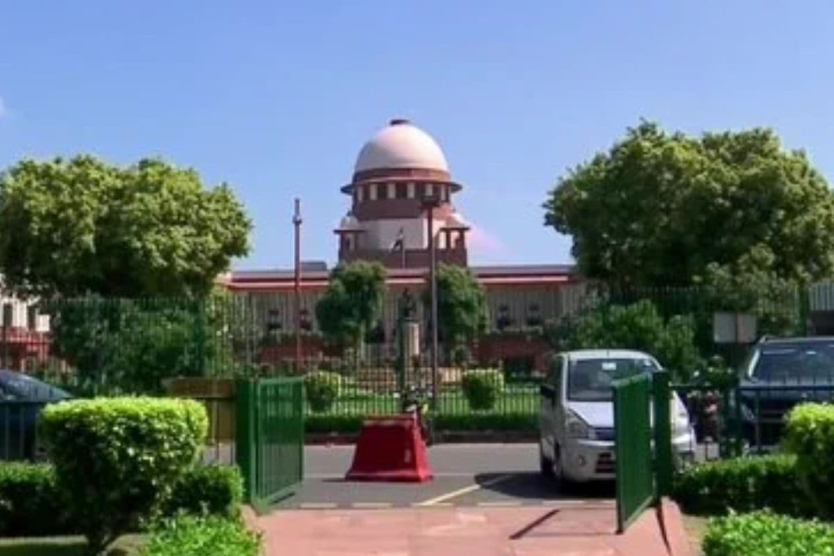 सुप्रीम कोर्ट ने कहा-दुष्कर्म पीड़िताओं को प्रेग्नेंसी समाप्त करने का अधिकार 20 हफ्ते के बाद भी मिले, एम्स का क्यूरेटिव पिटीशन खारिज