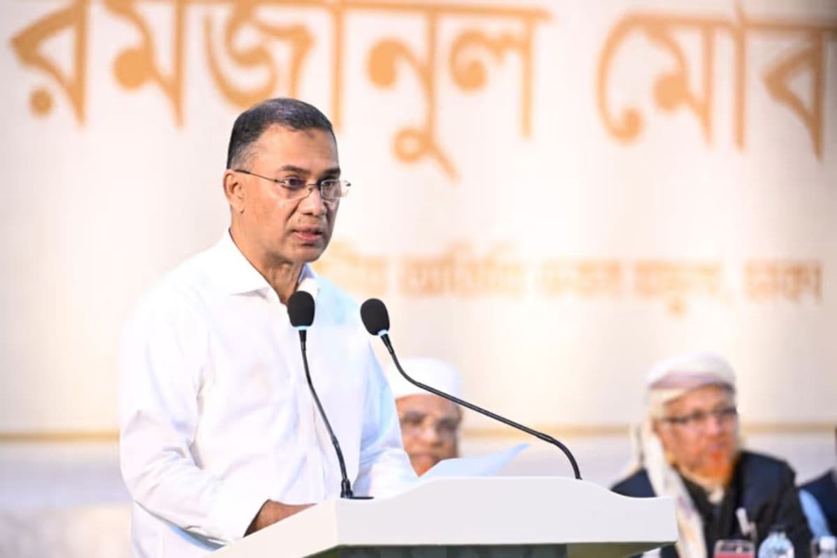 पाकिस्तान से दूरी बनाते तारिक रहमान, पढ़ें सुबीर भौमिक का आलेख