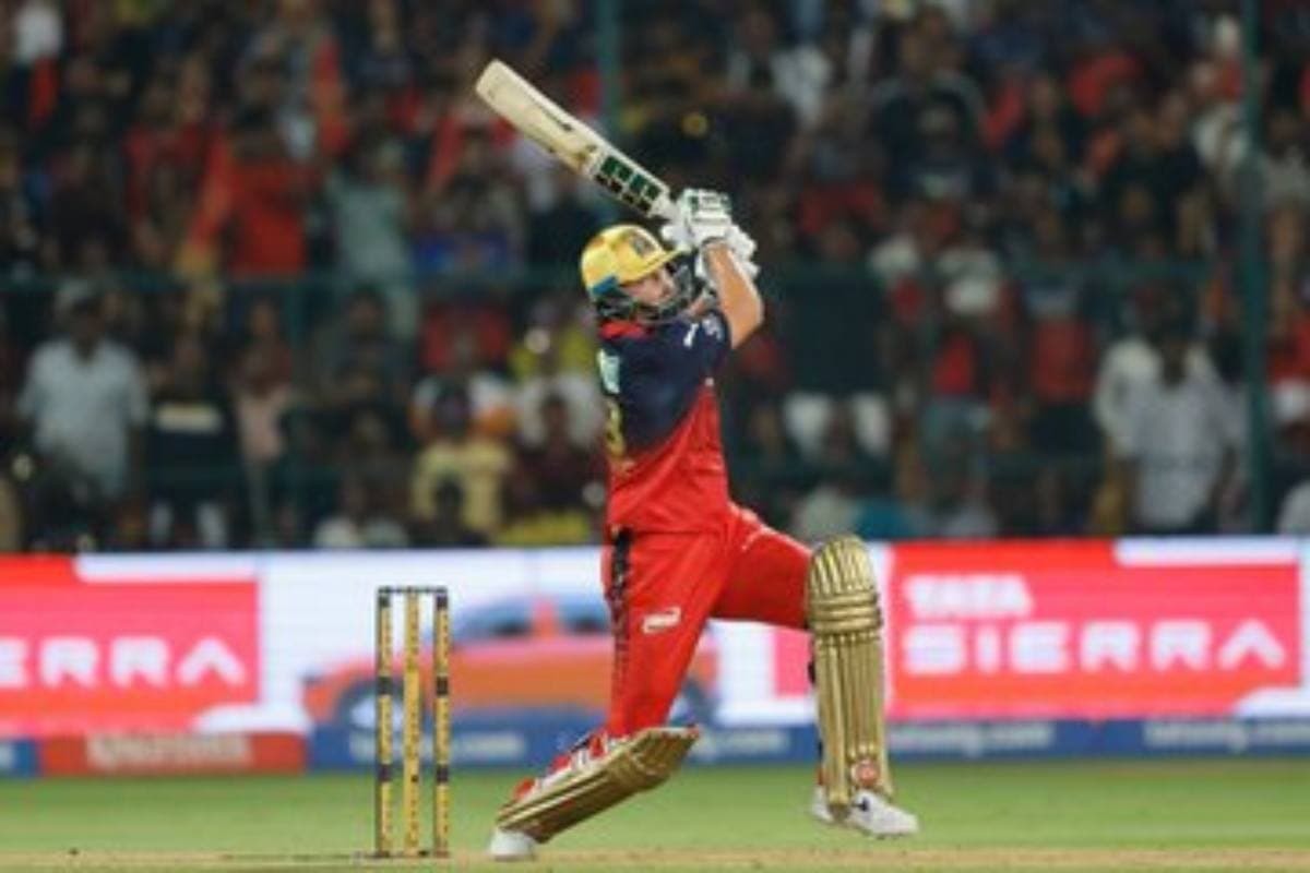 6,2,4,6,6,6… टिम डेविड ने 19वें ओवर में मचाया गदर, ओवरटन की लगी क्लास