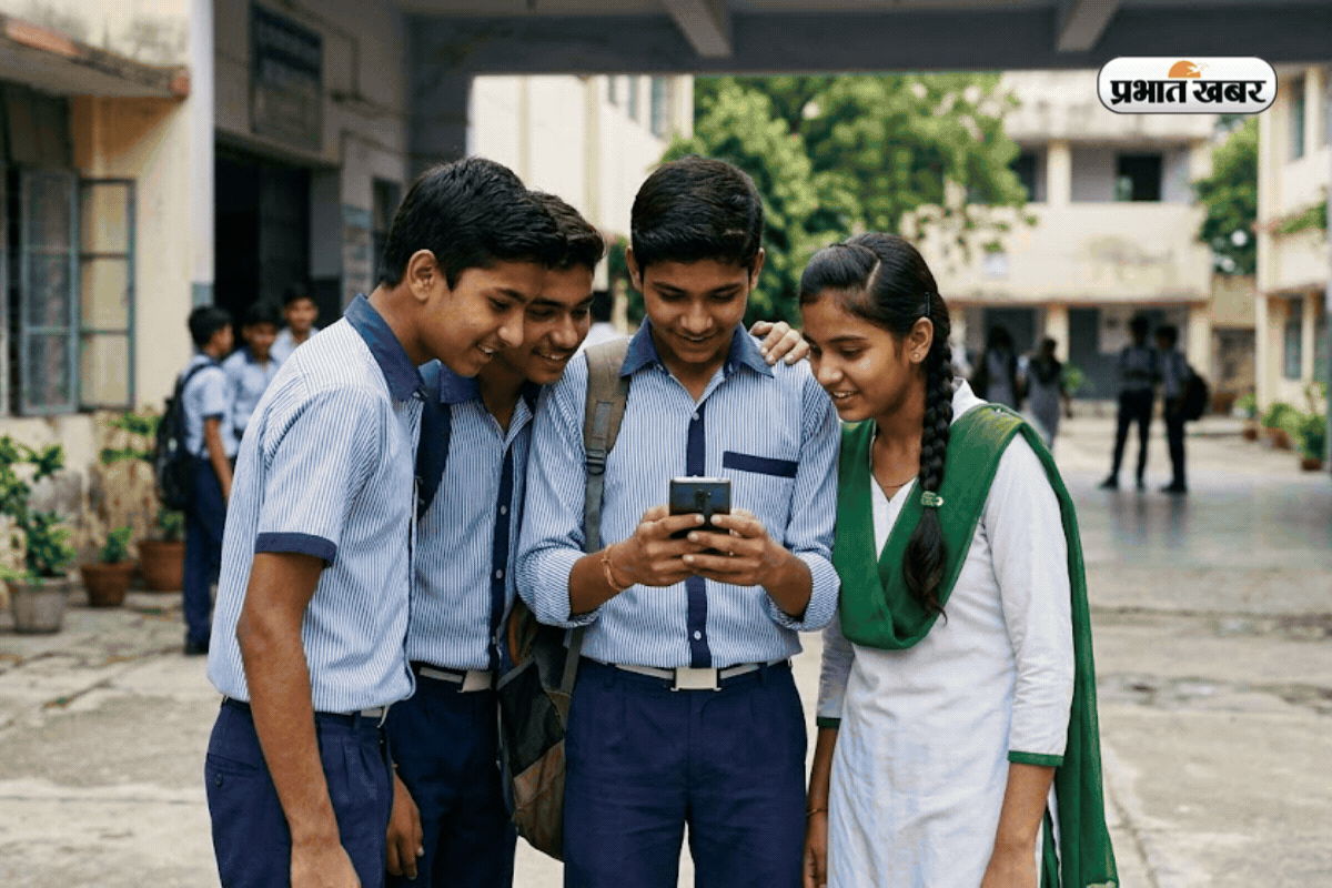 यूपी बोर्ड 10वीं का रिजल्ट सीधे फोन में पाएं, यहां करें रजिस्ट्रेशन